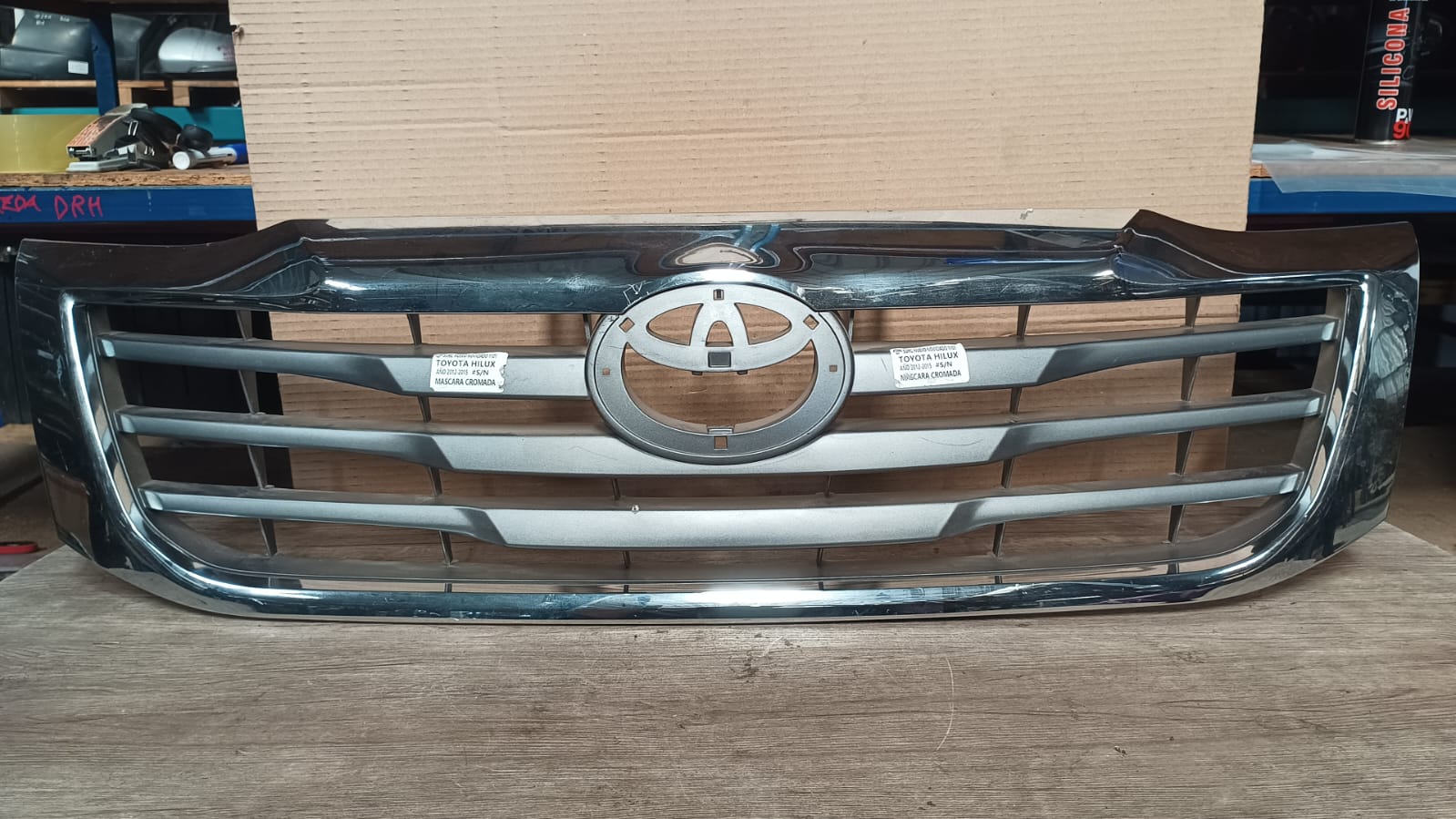 Mascara toyota hilux 2012 2013 2014 2015
