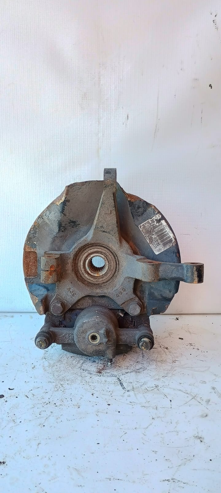 Muñon delantero izquierdo hyundai i10