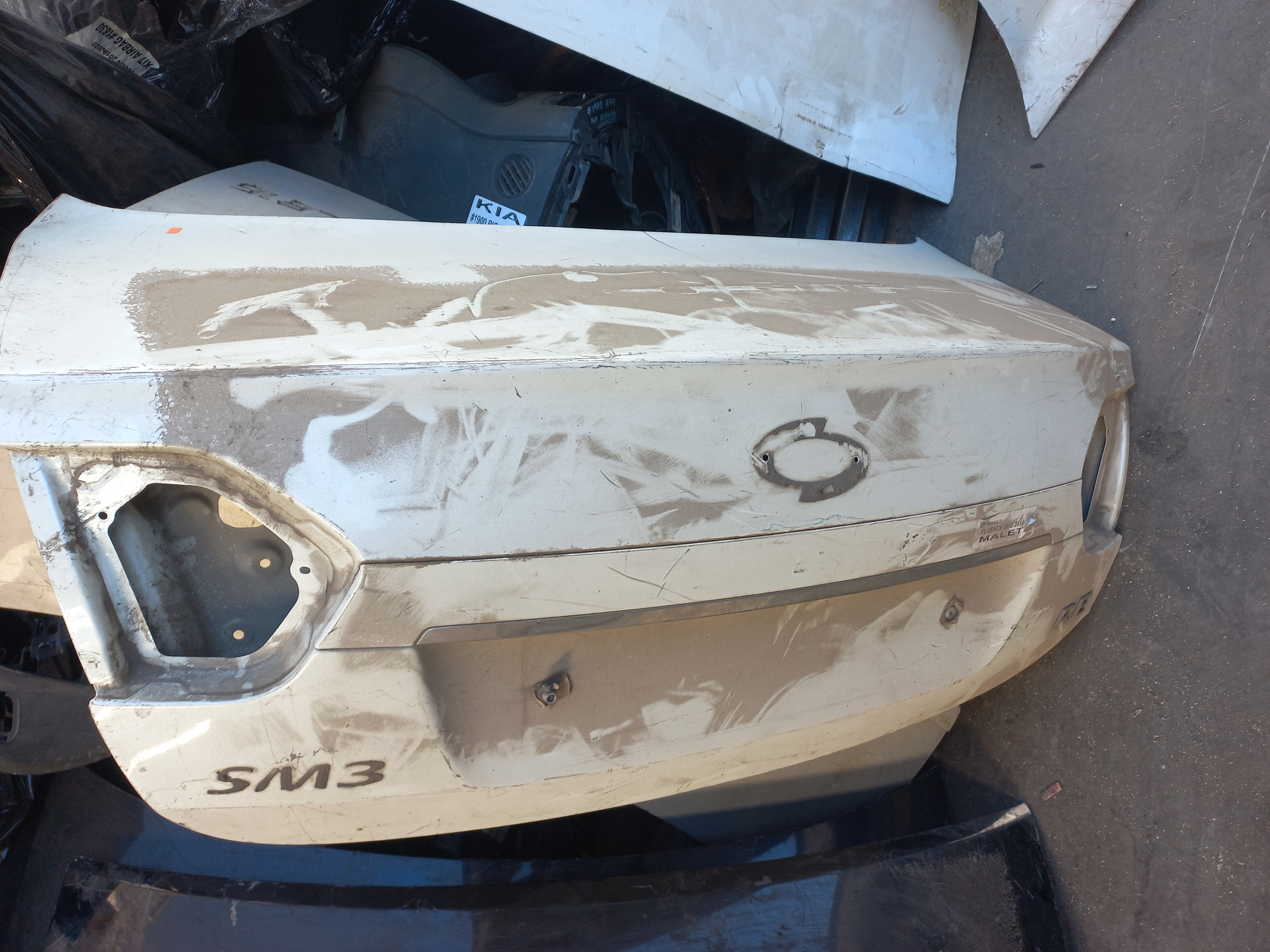 Tapa maleta / portalon renault fluence 2012 2013 2014 2015