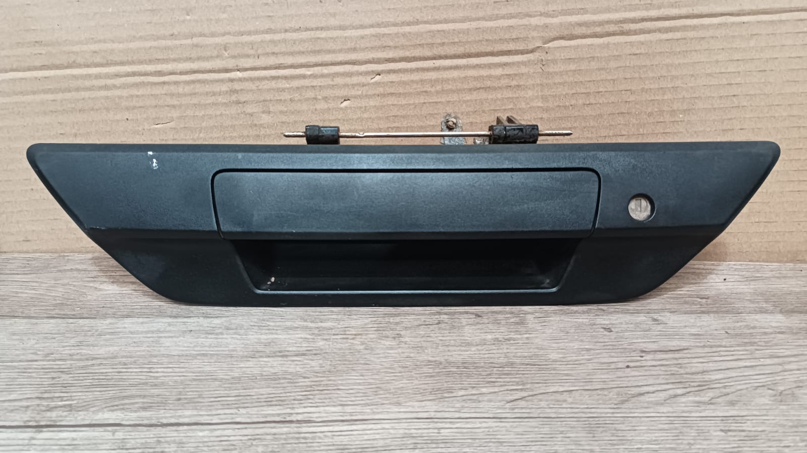 Manilla de maleta / portalon toyota hilux