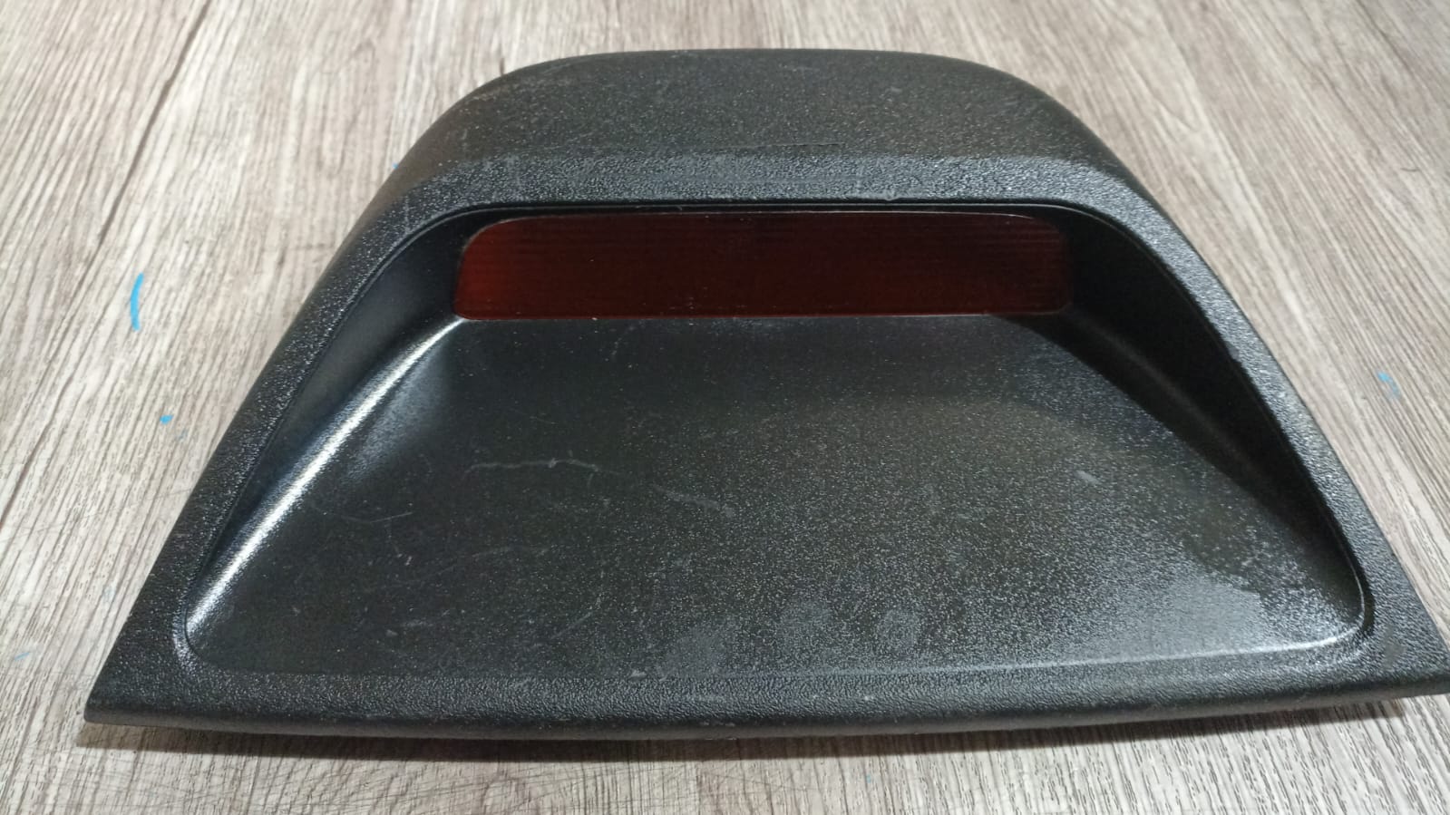 Tercera luz de freno nissan versa