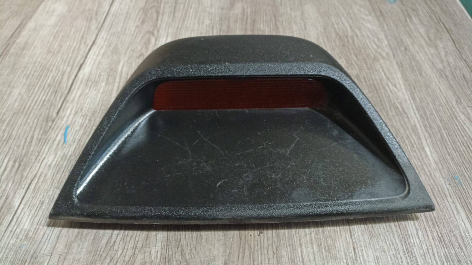 Tercera luz de freno nissan versa