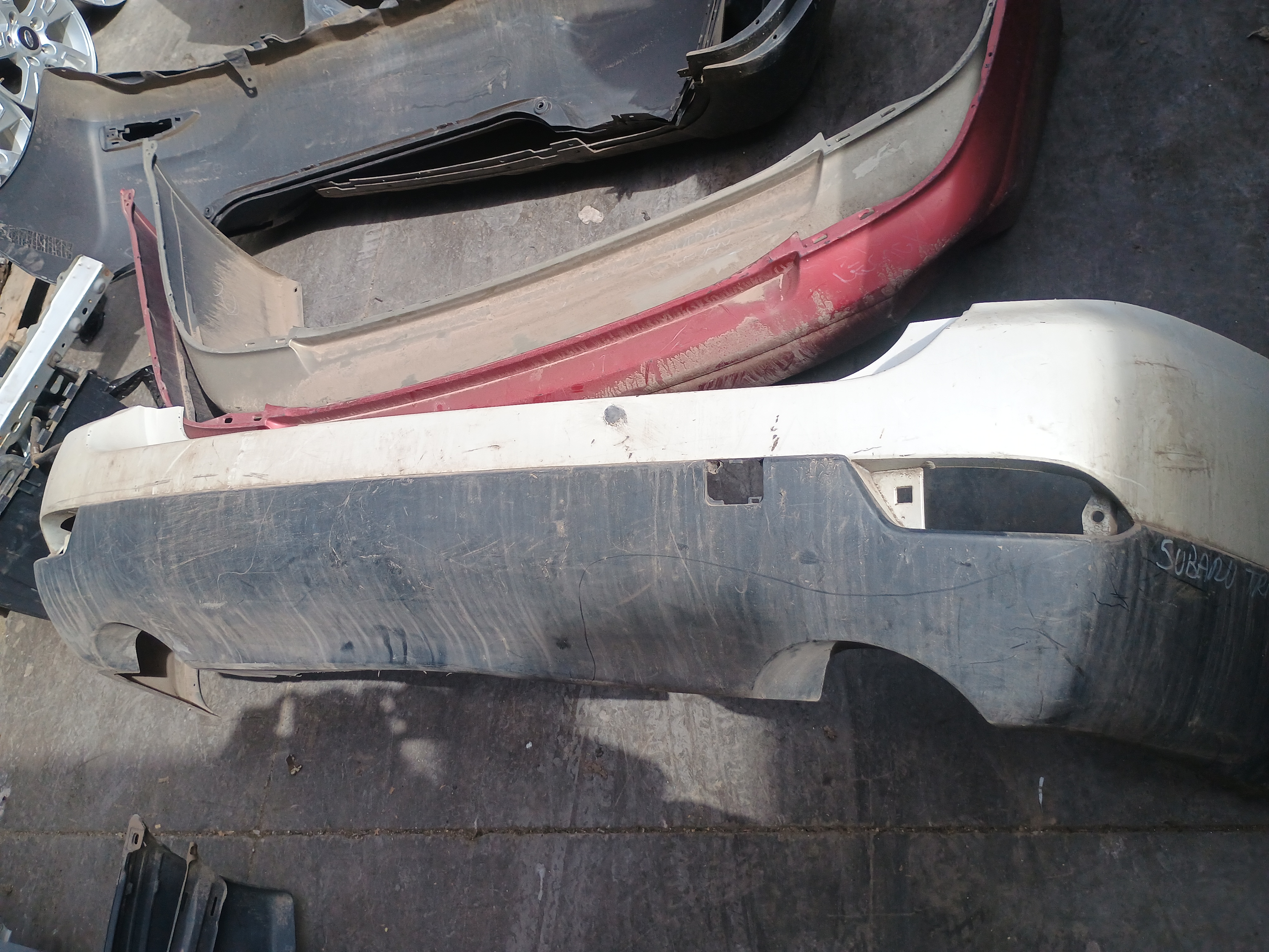 Parachoque trasero subaru tribeca 2013 2014 2015 2016