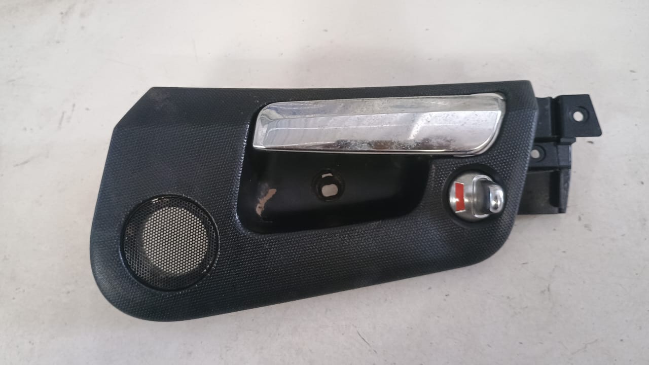 Manilla interior delantera izquierda ssangyong actyon
