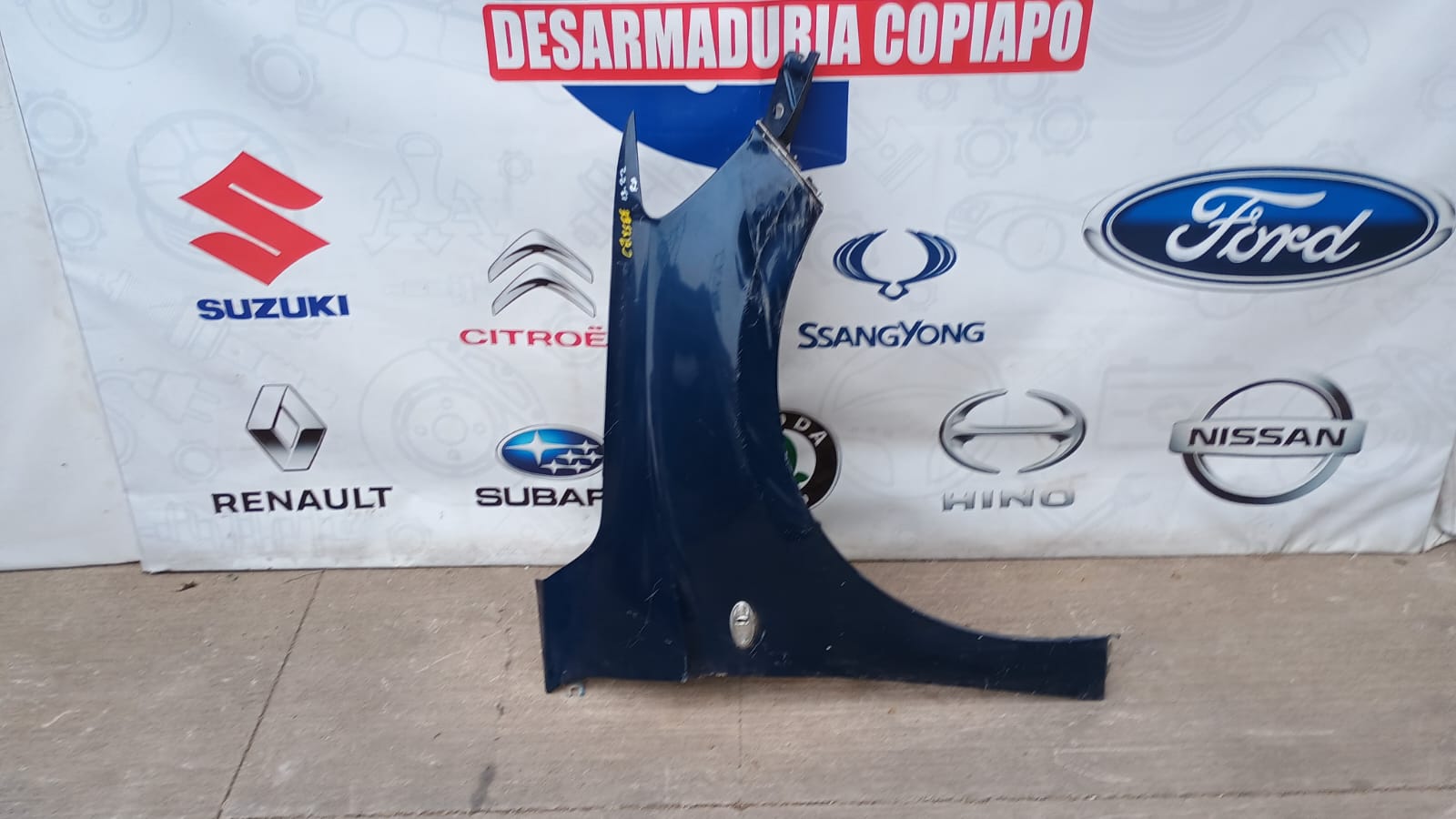 Tapabarro derecho citroen celysee 2013 2014 2015 2016 2017 2018 2019 2020 2021 2022