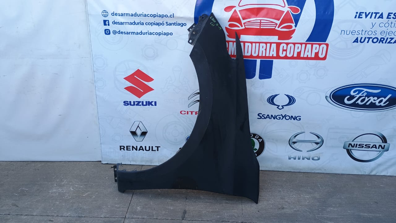 Tapabarro izquierdo mitsubishi l200 2016 2017 2018 2019