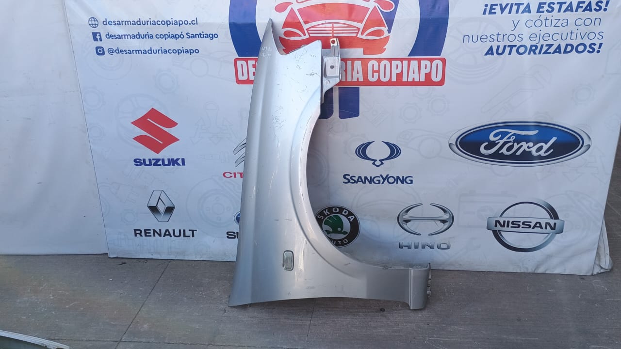 Tapabarro derecho samsung sm3 2006 2007 2008 2009 2010 2011 2012 2013 2014