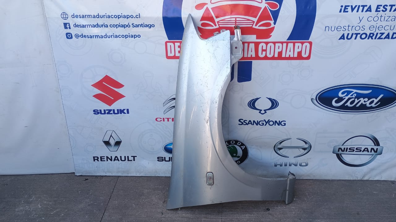 Tapabarro derecho samsung sm3 2006 2007 2008 2009 2010 2011 2012 2013 2014