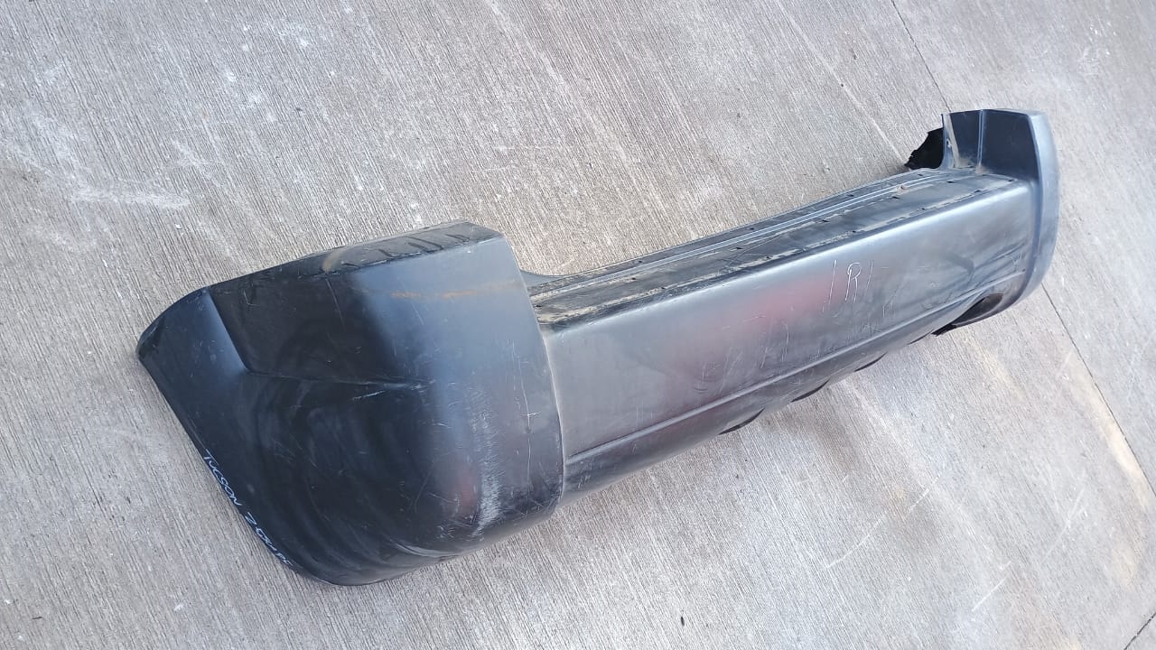 Parachoque trasero hyundai tucson 2005 2006 2007 2008 2009 2010