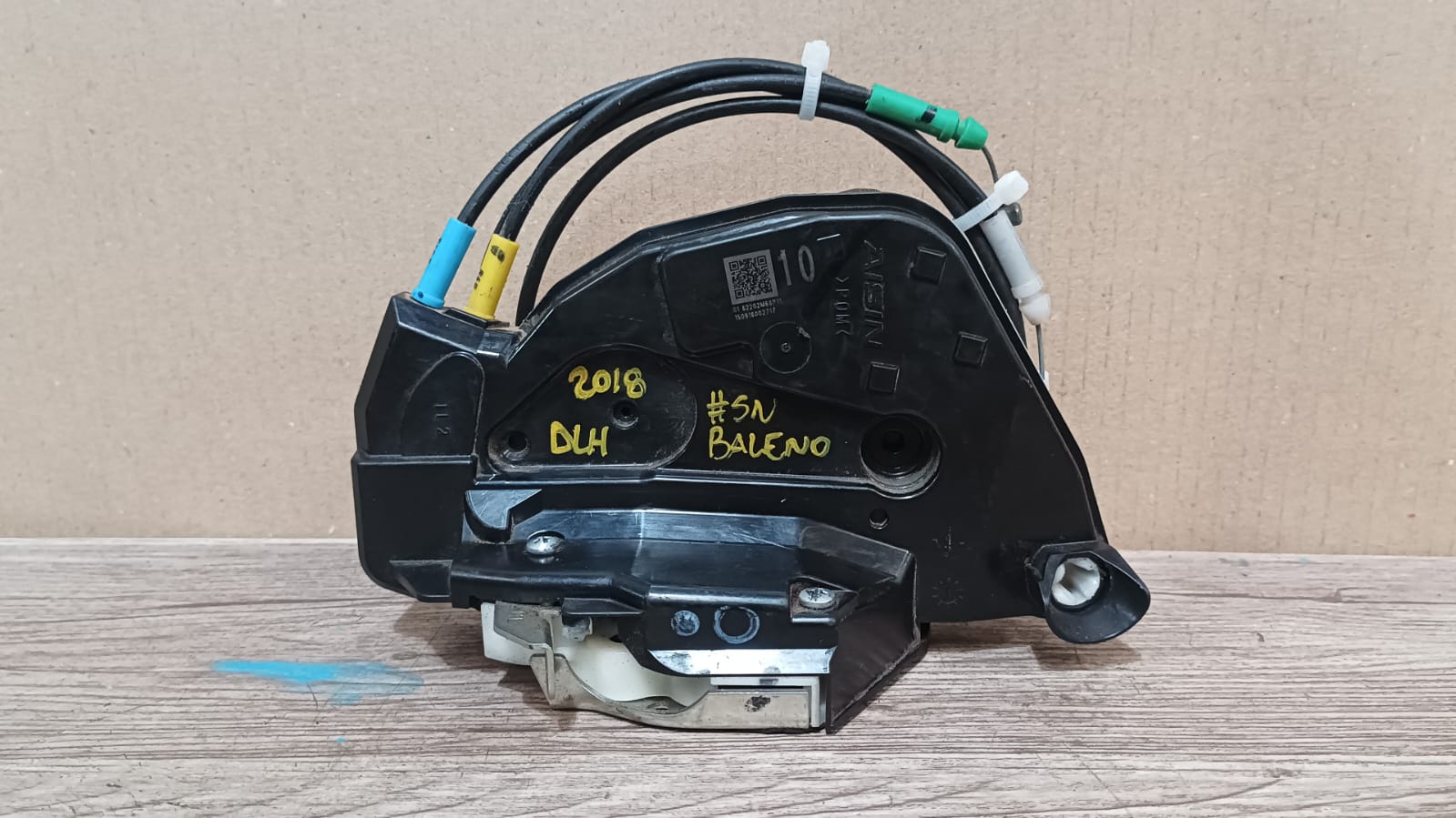 Chapa puerta delantera izquierda suzuki baleno