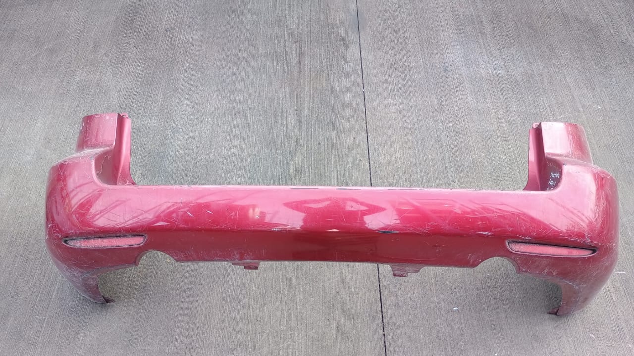 Parachoque trasero mazda 6 2003 2004 2005