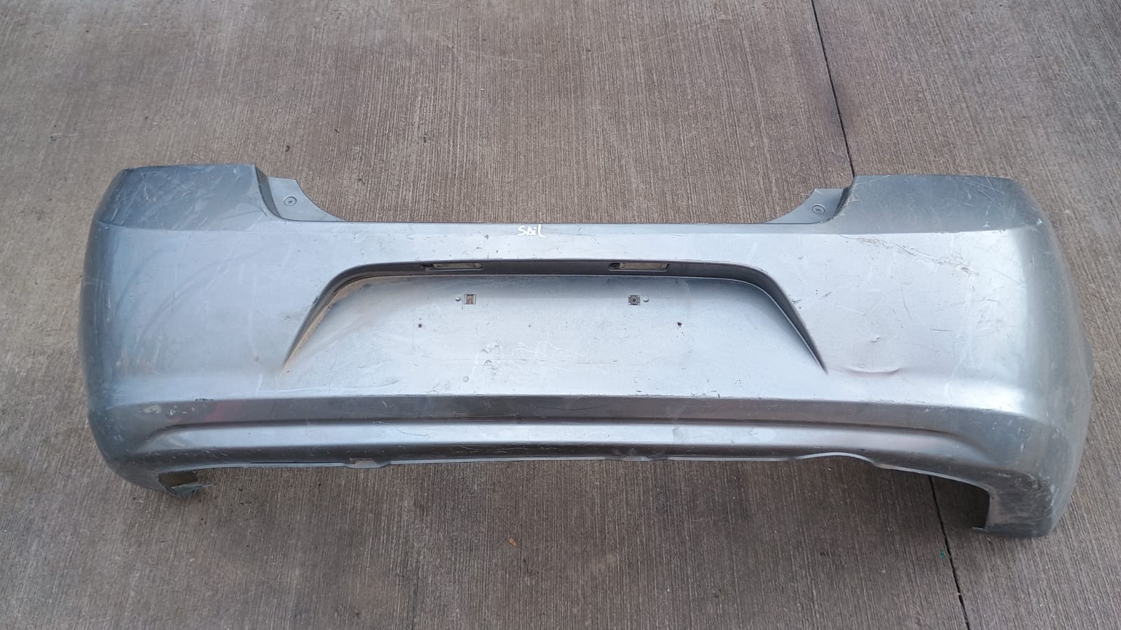 Parachoque trasero chevrolet sail 2010 2011 2012 2013 2014 2015 2016 2017