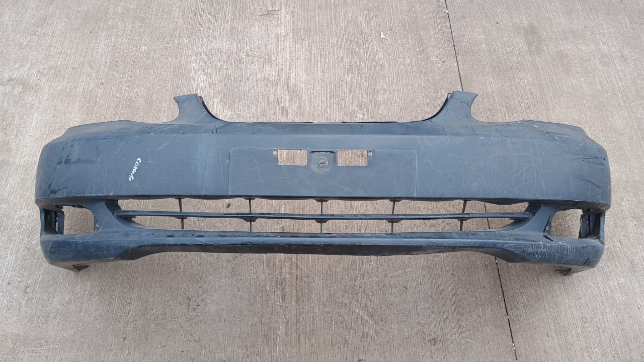 Parachoque delantero toyota corolla 2004 2005 2006 2007 2008