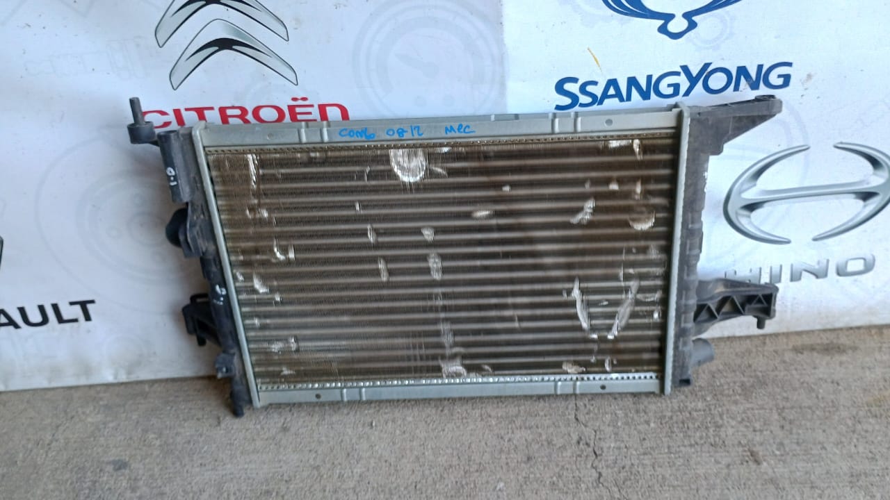 Radiador de agua chevrolet combo 2003 2004 2005 2006 2007 2008 2009 2010 2011 2012