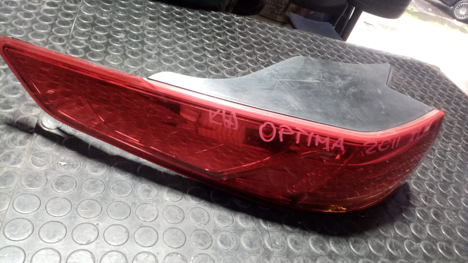 Foco trasero izquierdo kia optima 2011 2012 2013