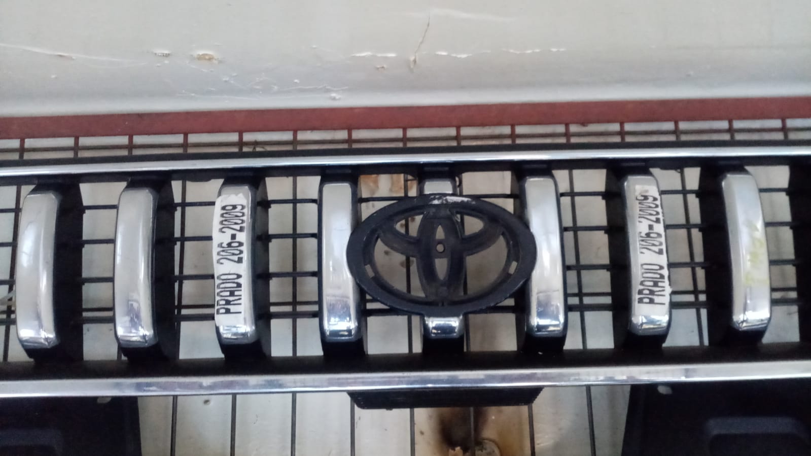 Mascara toyota prado 2006 2007 2008 2009