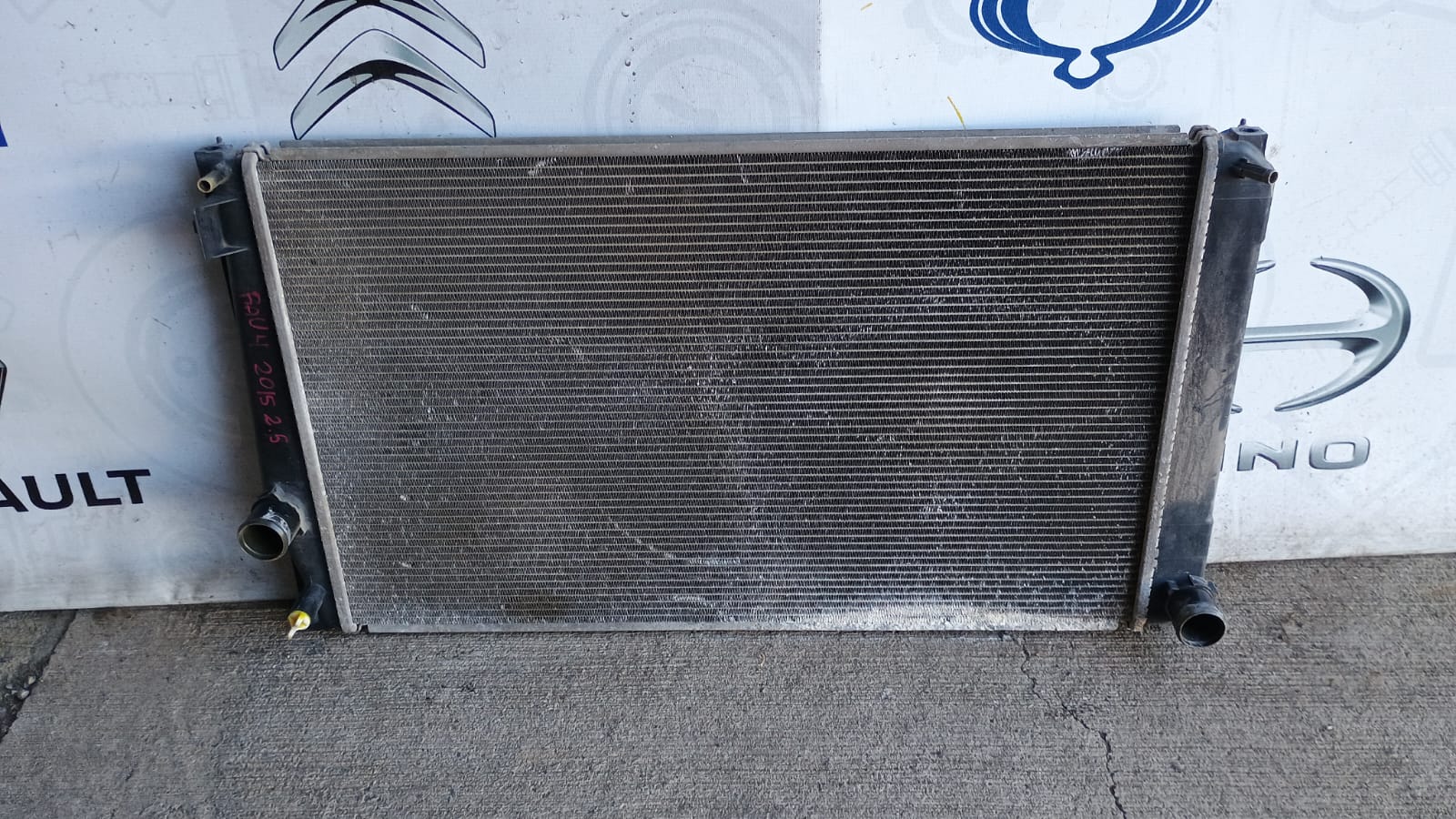 Radiador de agua toyota rav4