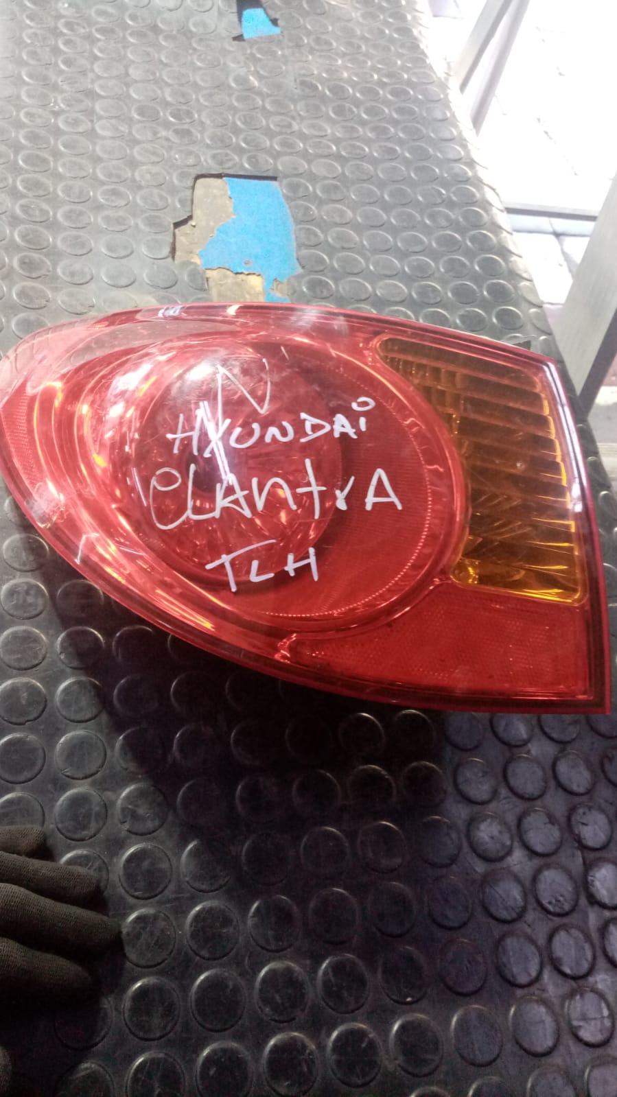 Foco trasero izquierdo hyundai elantra 2006 2007 2008 2009 2010 2011
