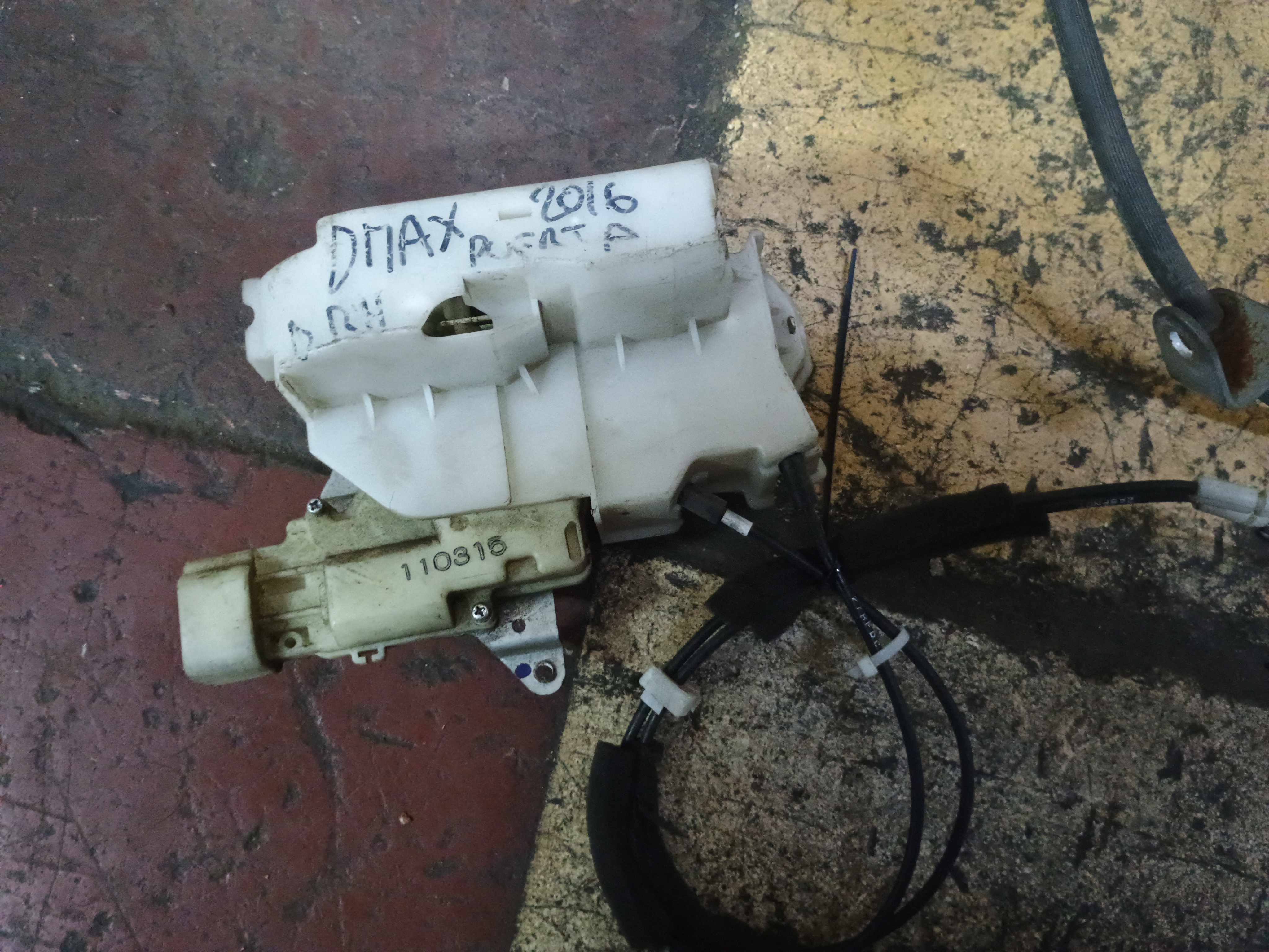 Chapa puerta delantera derecha chevrolet dmax 2015 2016 2017 2018 2019 2020