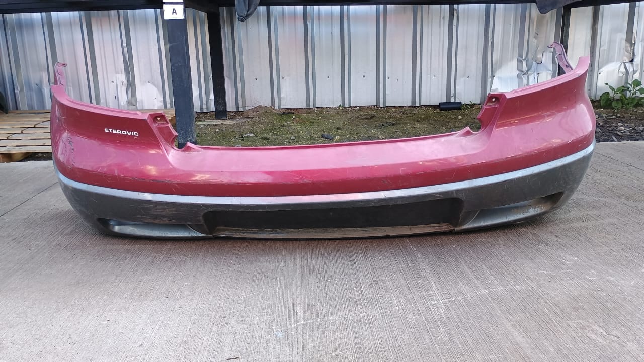 Parachoque trasero mitsubishi outlander 2003 2004 2005