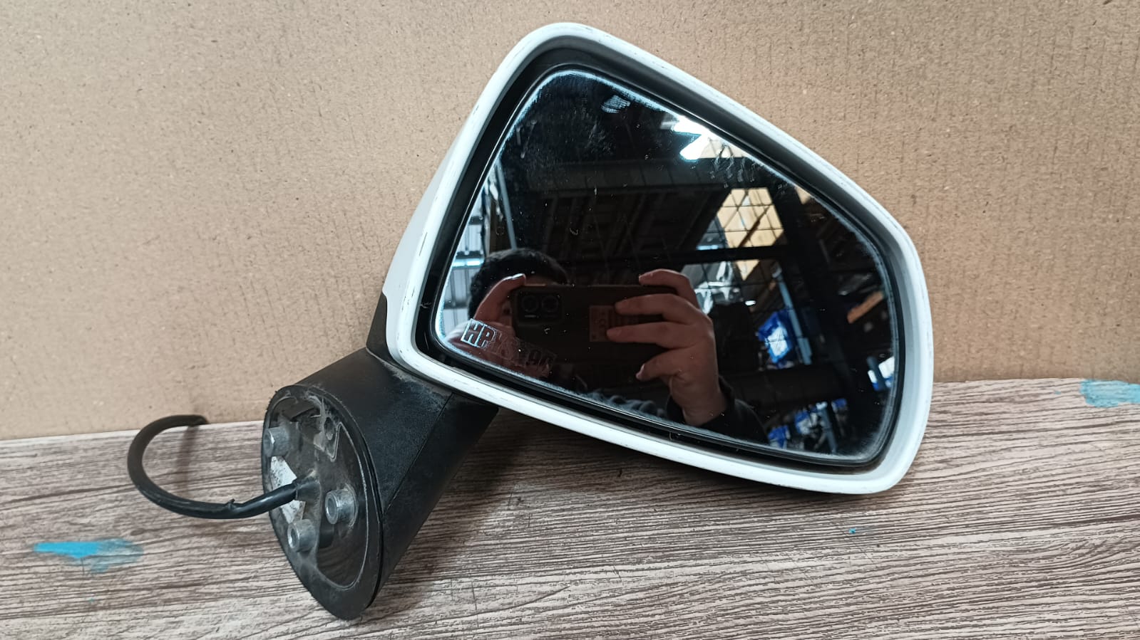 Espejo puerta derecho chevrolet sail