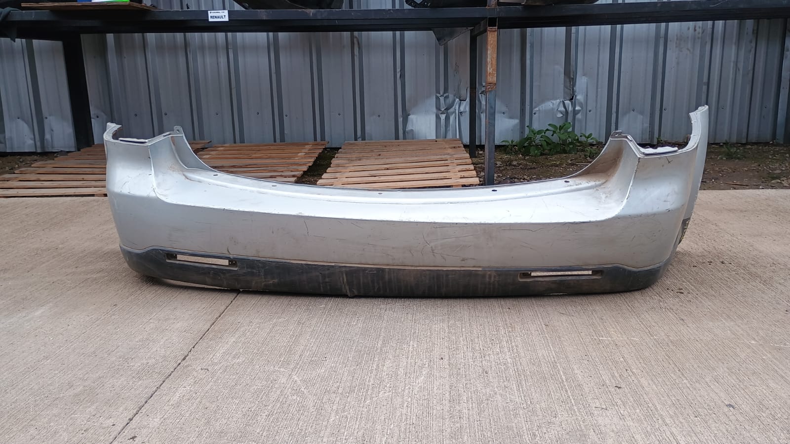 Parachoque trasero ssangyong kyron 2008 2009 2010 2011 2012 2013