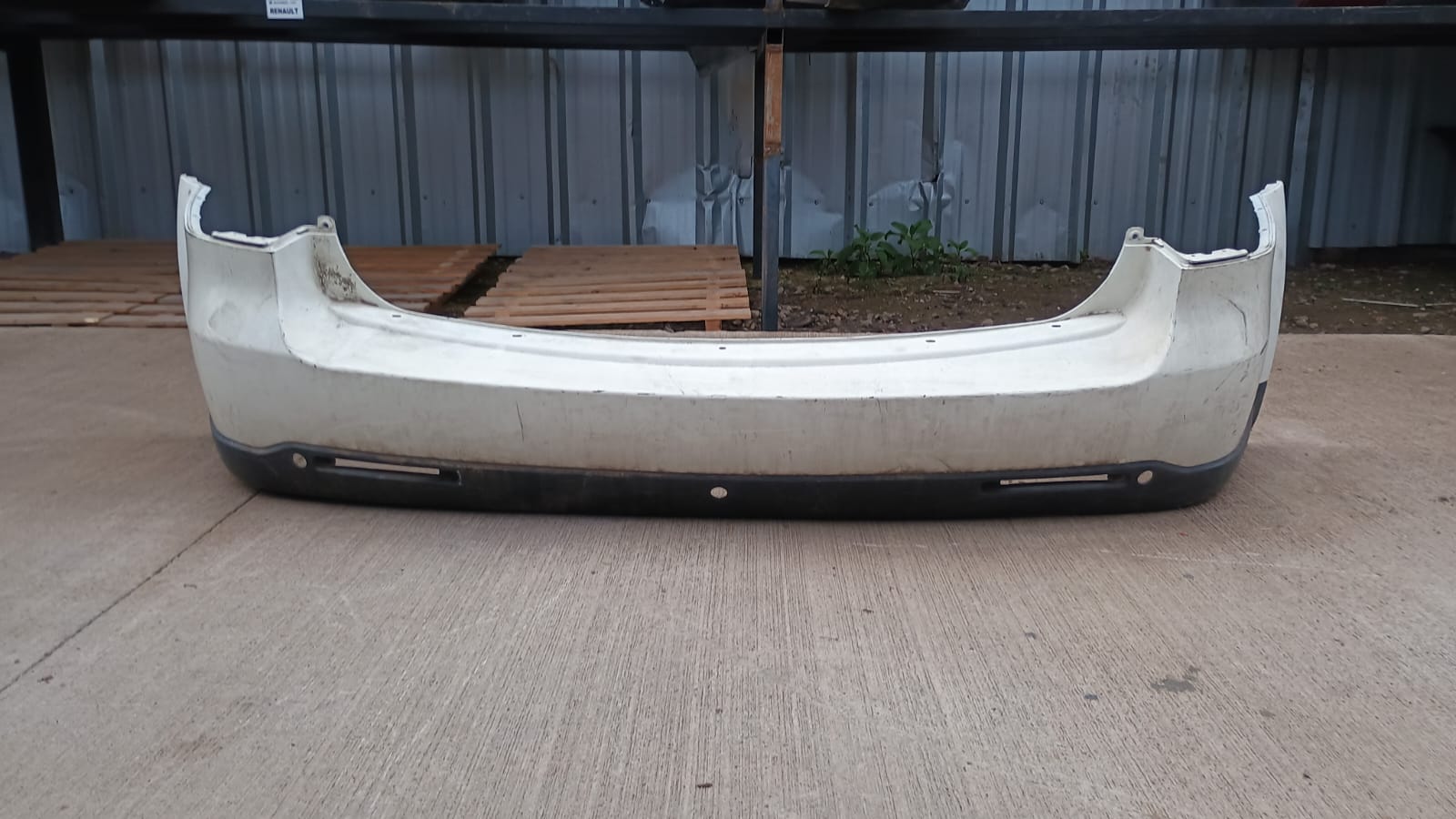 Parachoque trasero ssangyong kyron 2008 2009 2010 2011 2012 2013