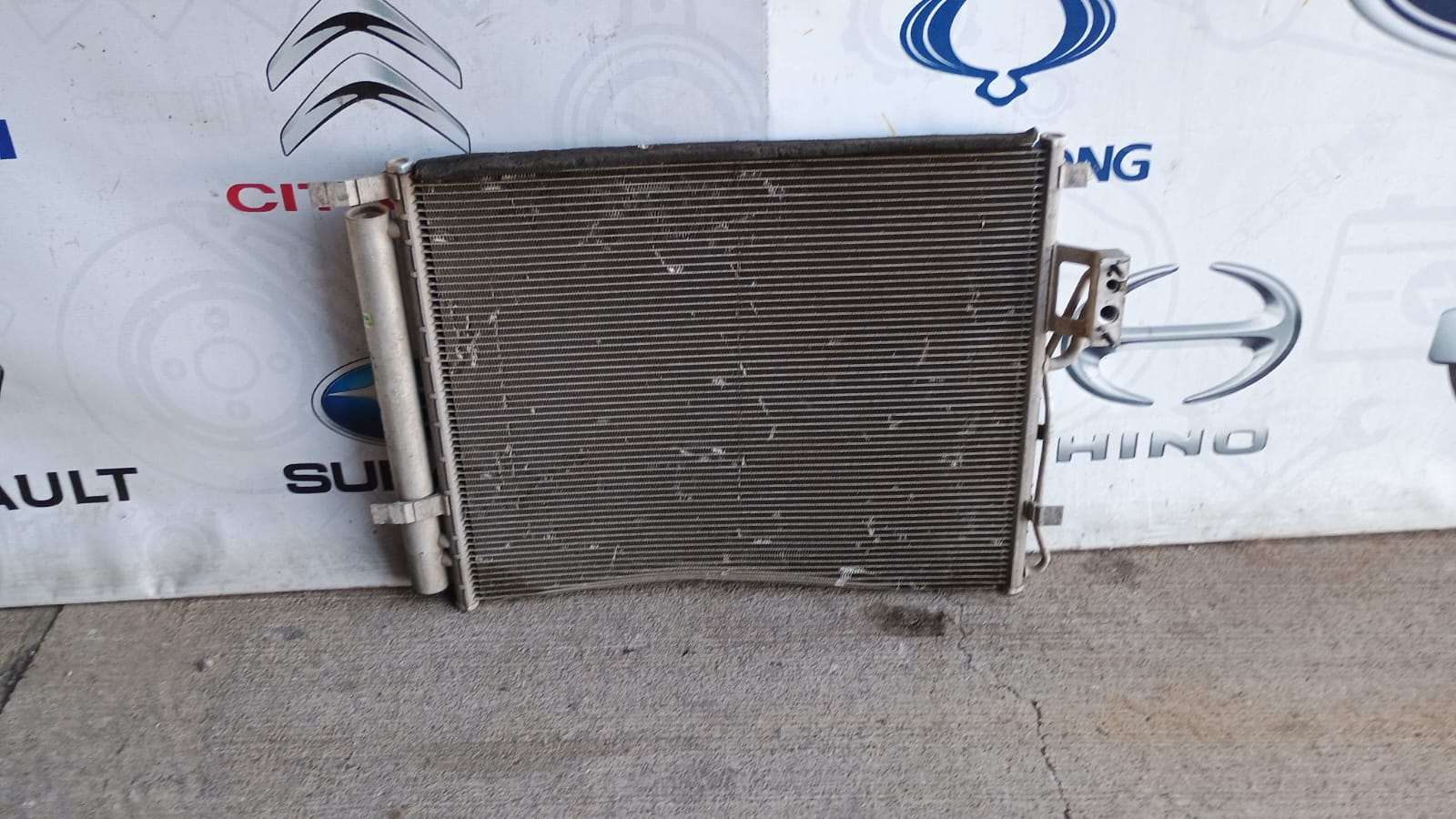 Radiador de aire hyundai santa fe 2006 2007 2008 2009 2010 2011 2012