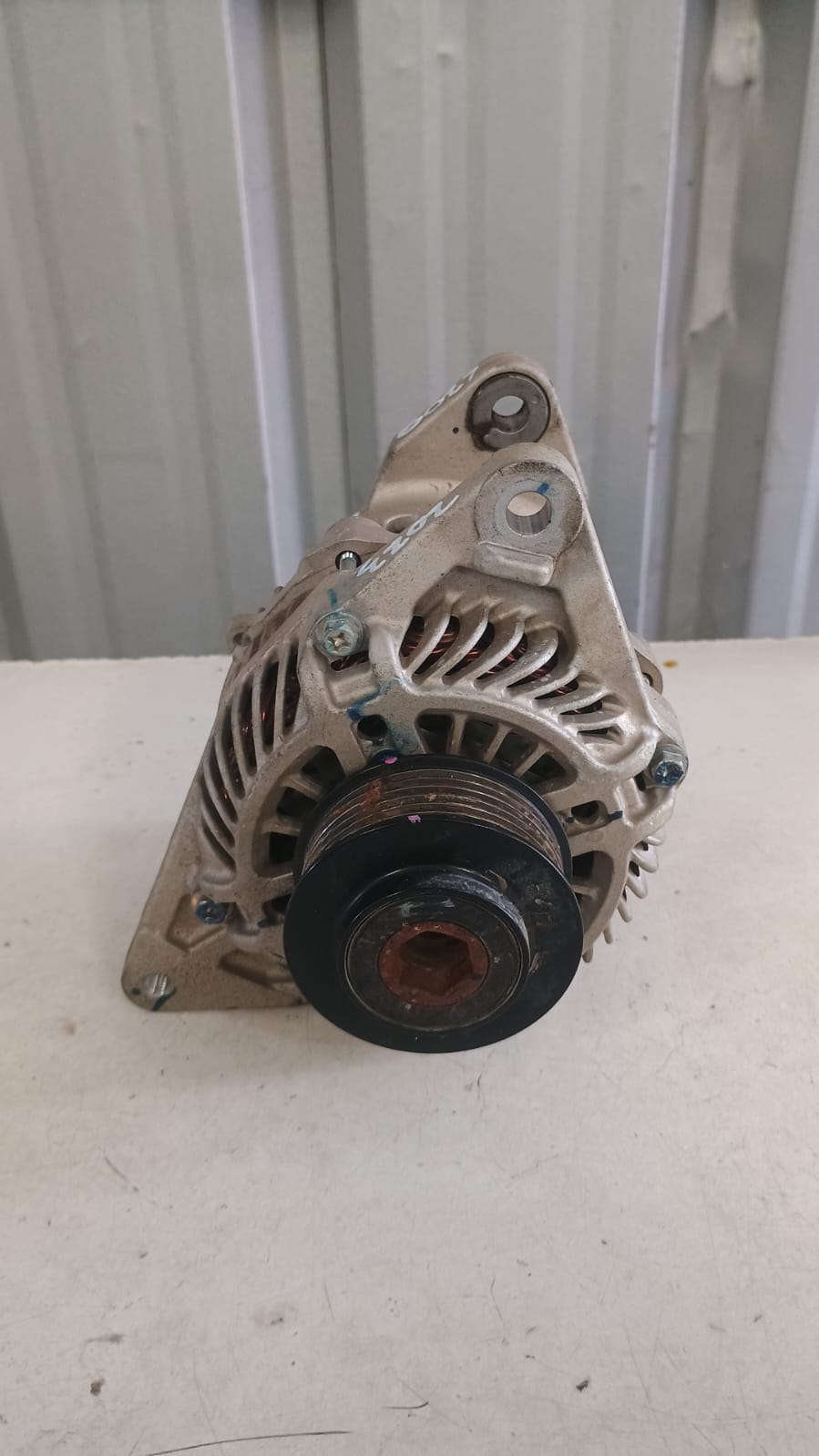 Alternador mitsubishi l200