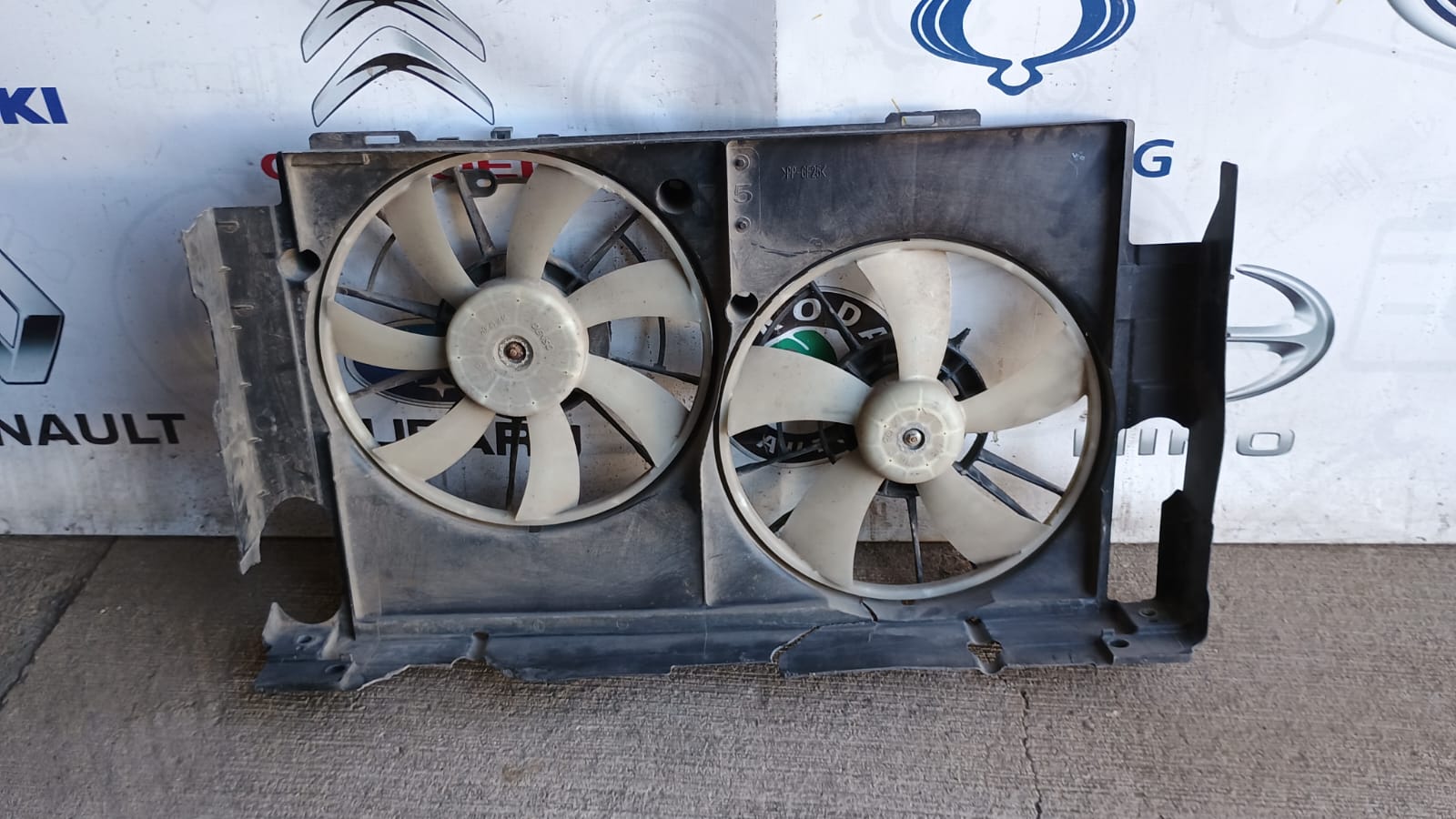 Electroventilador toyota rav4 2013 2014 2015 2016 2017 2018