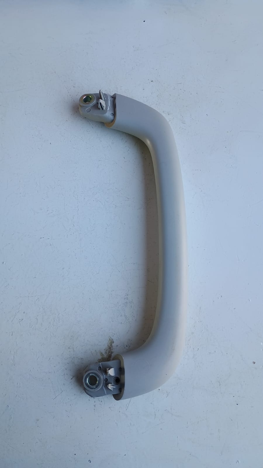 Manilla de pilar central izquierda toyota hilux 2016 2017 2018 2019 2020 2021 2022 2023 2024