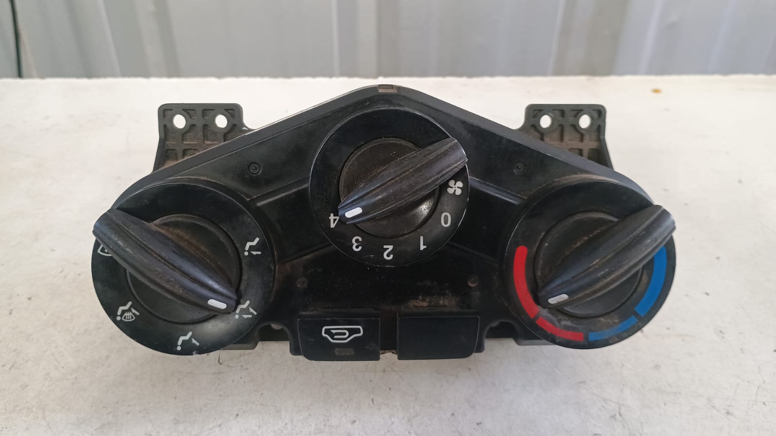 Comando de calefaccion delantero kia rio jb 2007 2008 2009 2010 2011