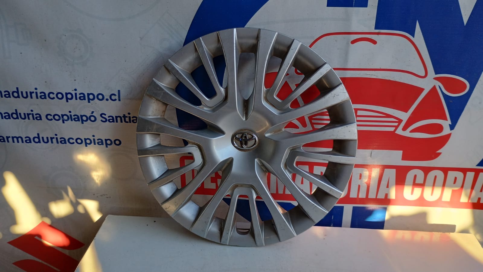 Tapa rueda toyota hiace