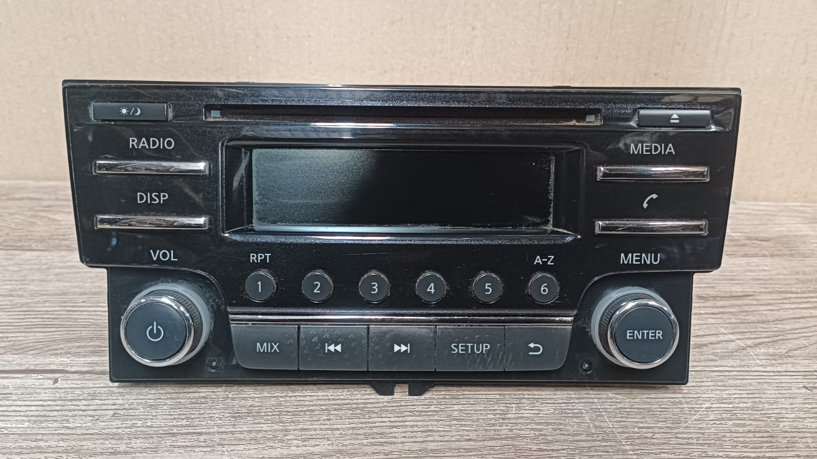 Radio nissan navara