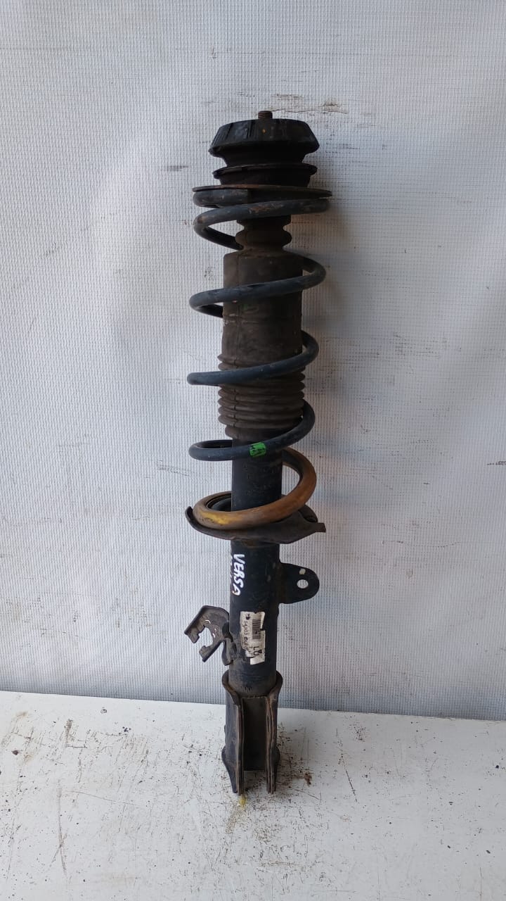Amortiguador delantero izquierdo nissan versa 2012 2013 2014 2015 2016 2017 2018 2019
