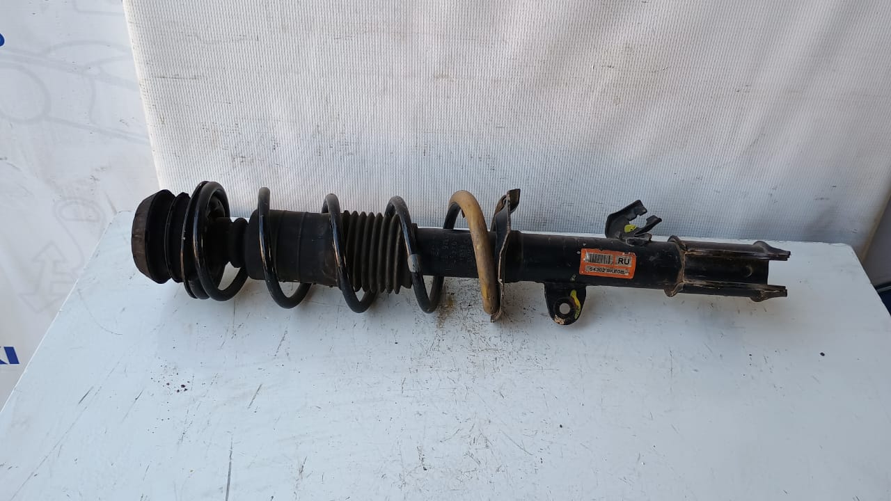 Amortiguador delantero derecho nissan versa 2012 2013 2014 2015 2016 2017 2018 2019