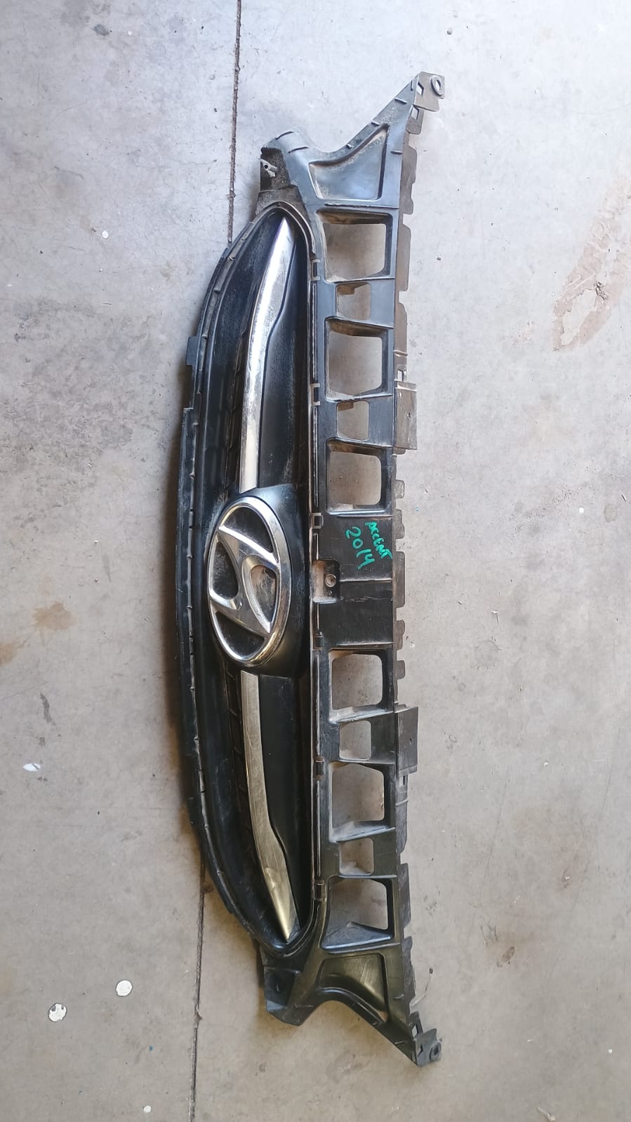 Mascara hyundai accent rb