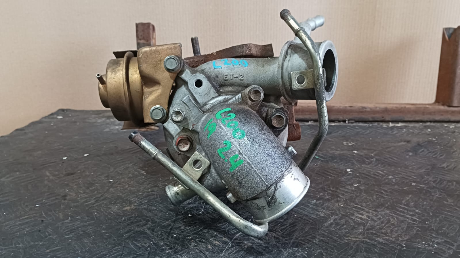 Turbo mitsubishi l200