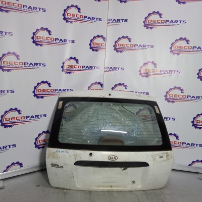 Tapa maleta / portalon kia rio 2003 2004 2005