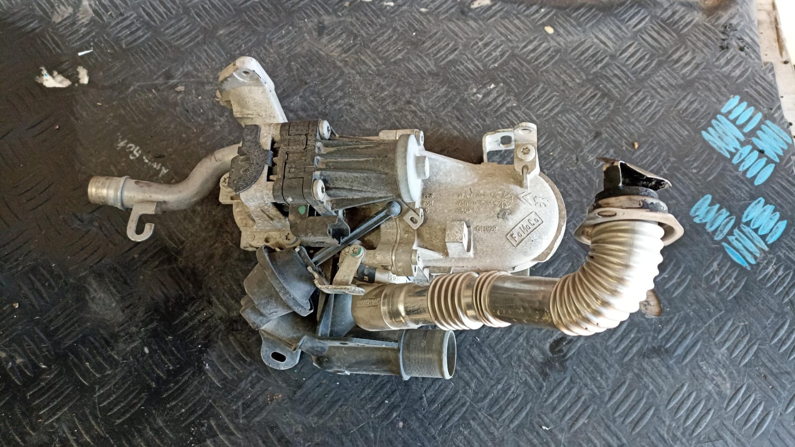 Enfriador de valvula egr peugeot partner