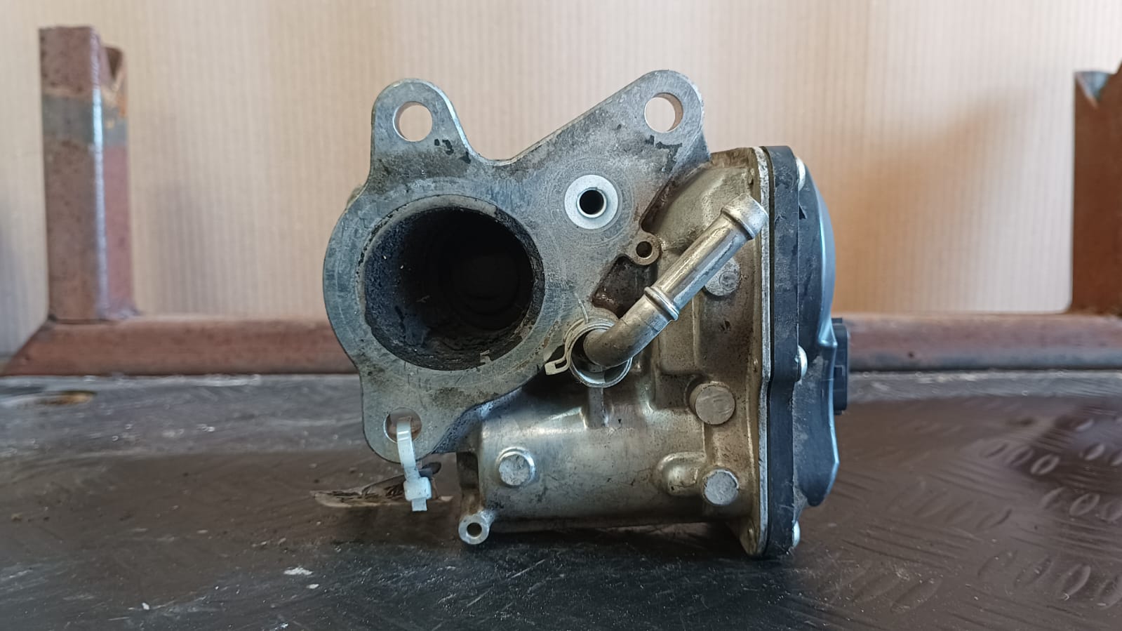 Valvula egr nissan np300