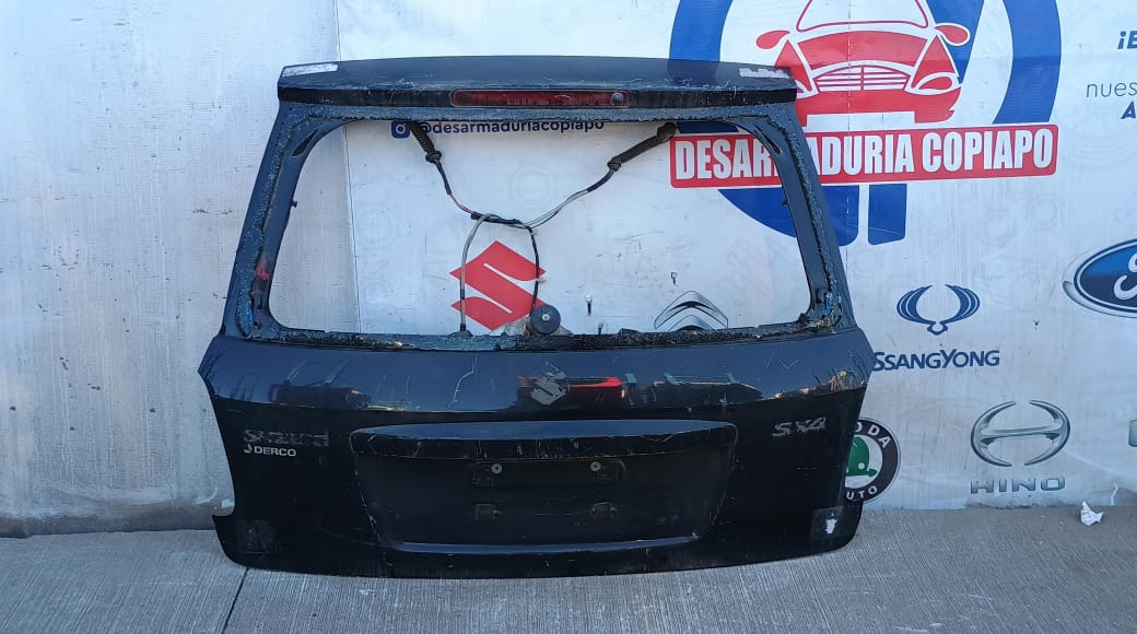 Tapa maleta / portalon suzuki sx4 2007 2008 2009 2010 2011 2012 2013 2014