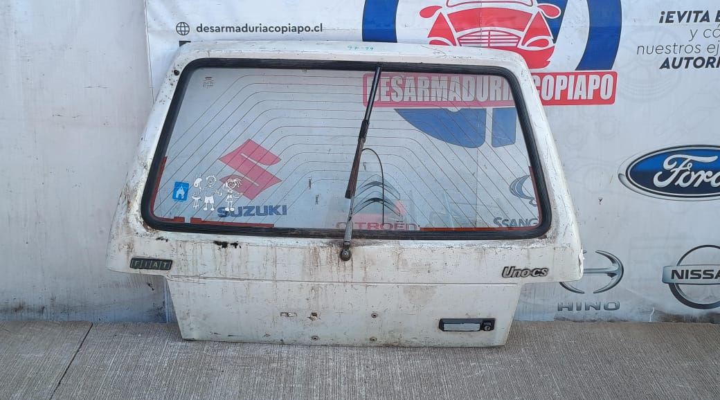 Tapa maleta / portalon fiat uno 1992 1993 1994 1995 1996 1997 1998 1999