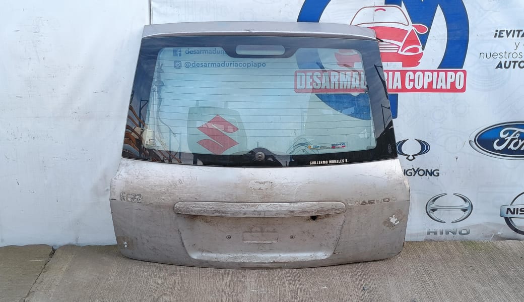 Tapa maleta / portalon chevrolet vivant 2005 2006 2007 2008 2009 2010