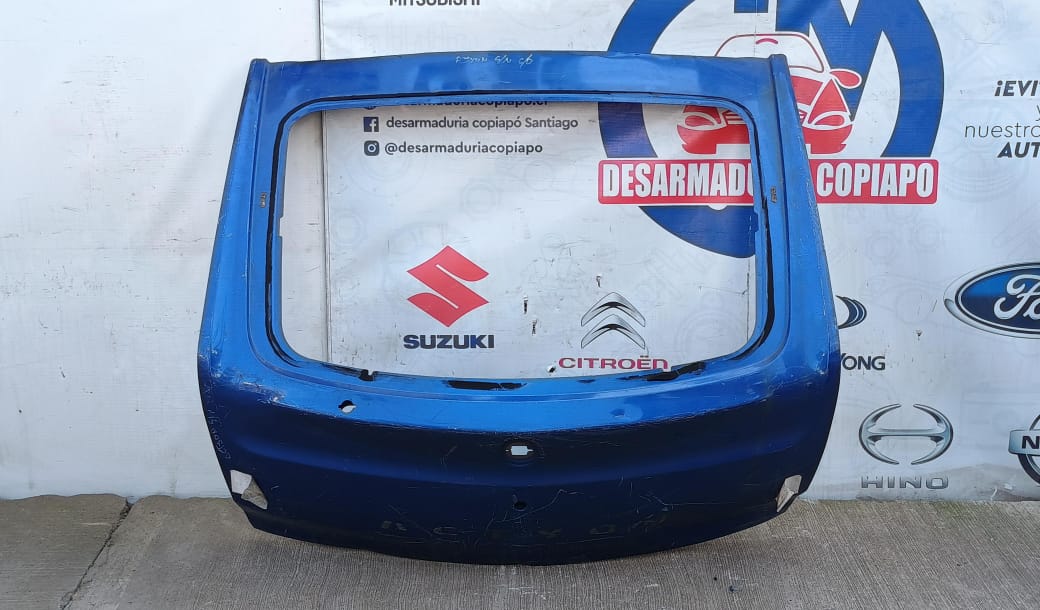 Tapa maleta / portalon ssangyong actyon 2007 2008 2009 2010 2011 2012