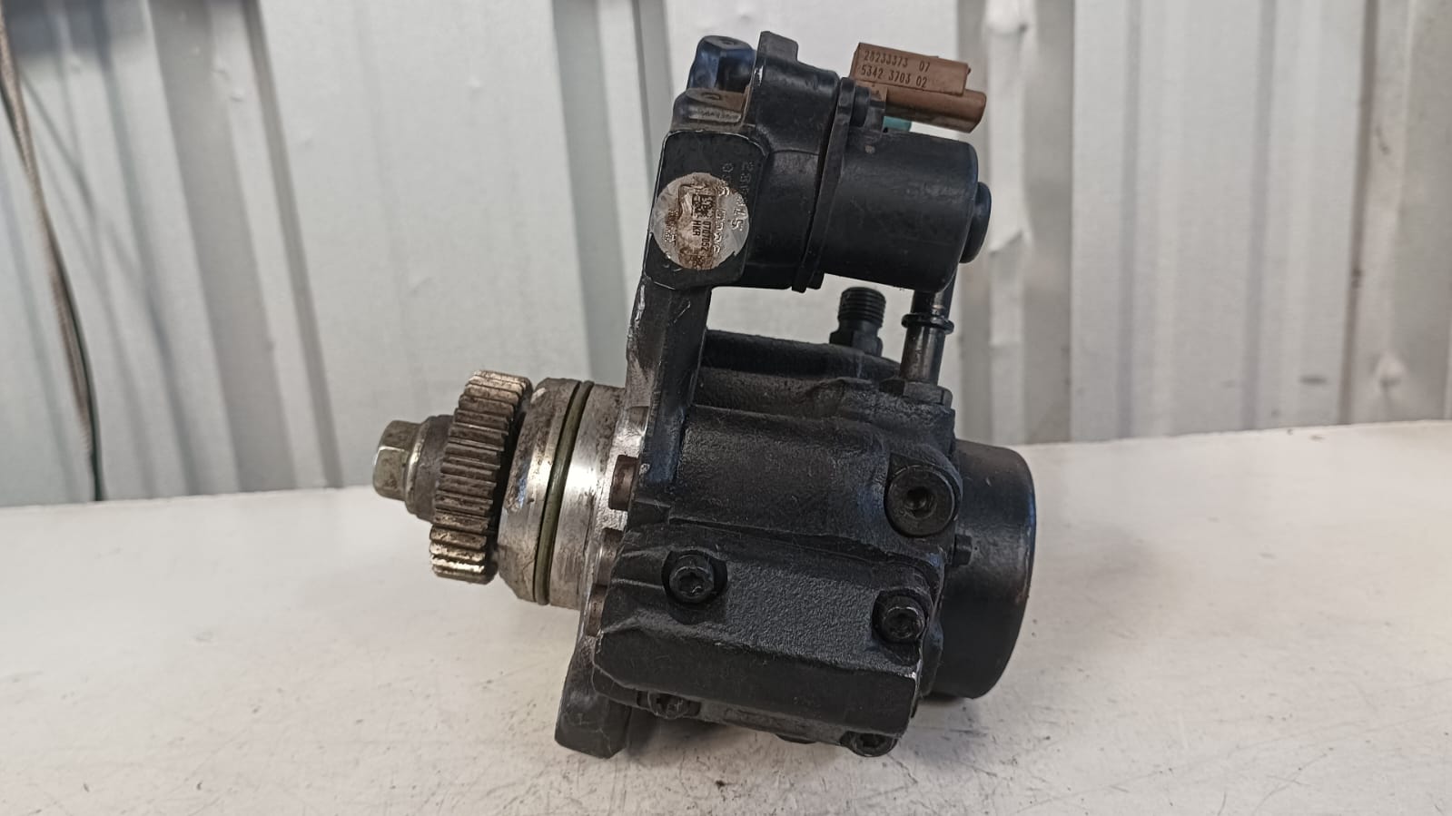 Bomba elevadora o inyectora de combustible ssangyong stavic 2015 2016 2017 2018