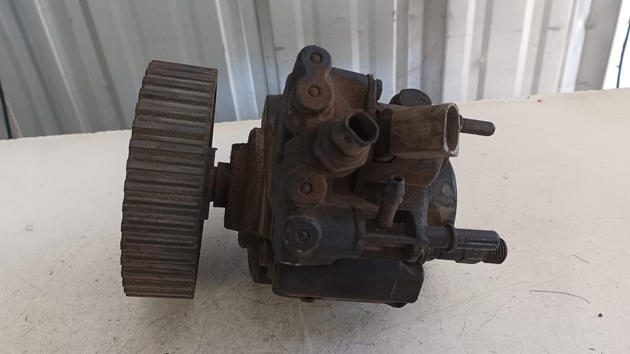 Bomba elevadora o inyectora de combustible kia frontier