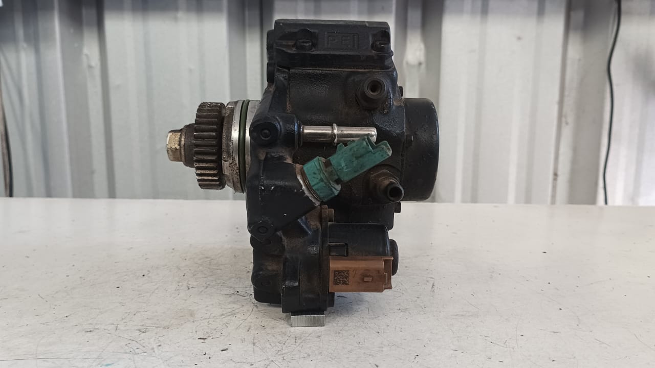 Bomba elevadora o inyectora de combustible ssangyong actyon 2015 2016 2017 2018