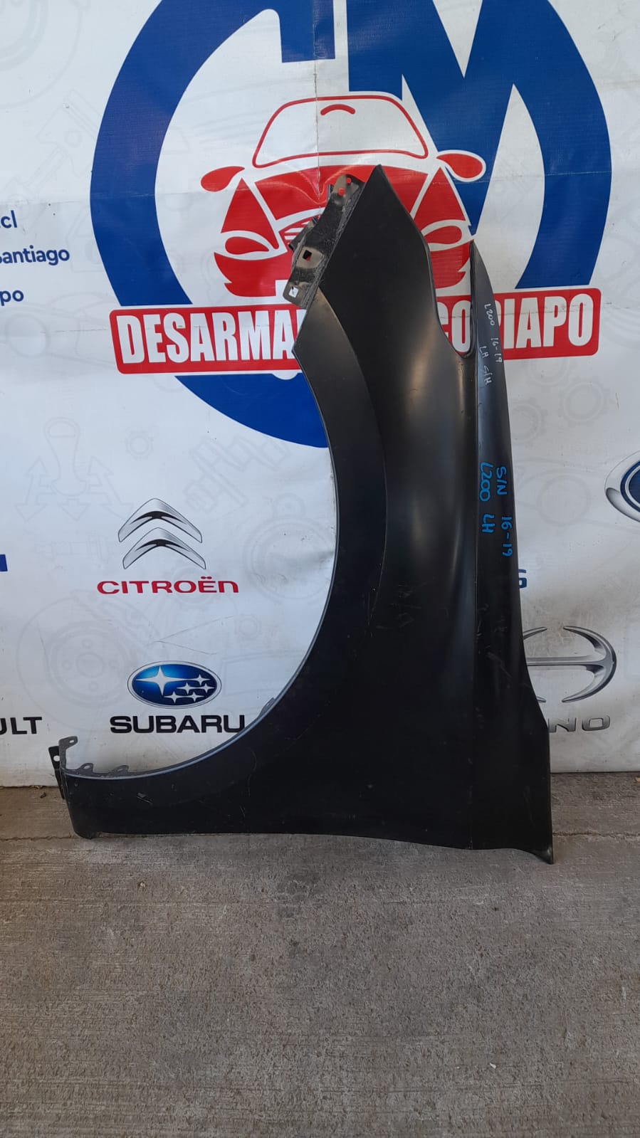 Tapabarro izquierdo mitsubishi l200 2016 2017 2018 2019