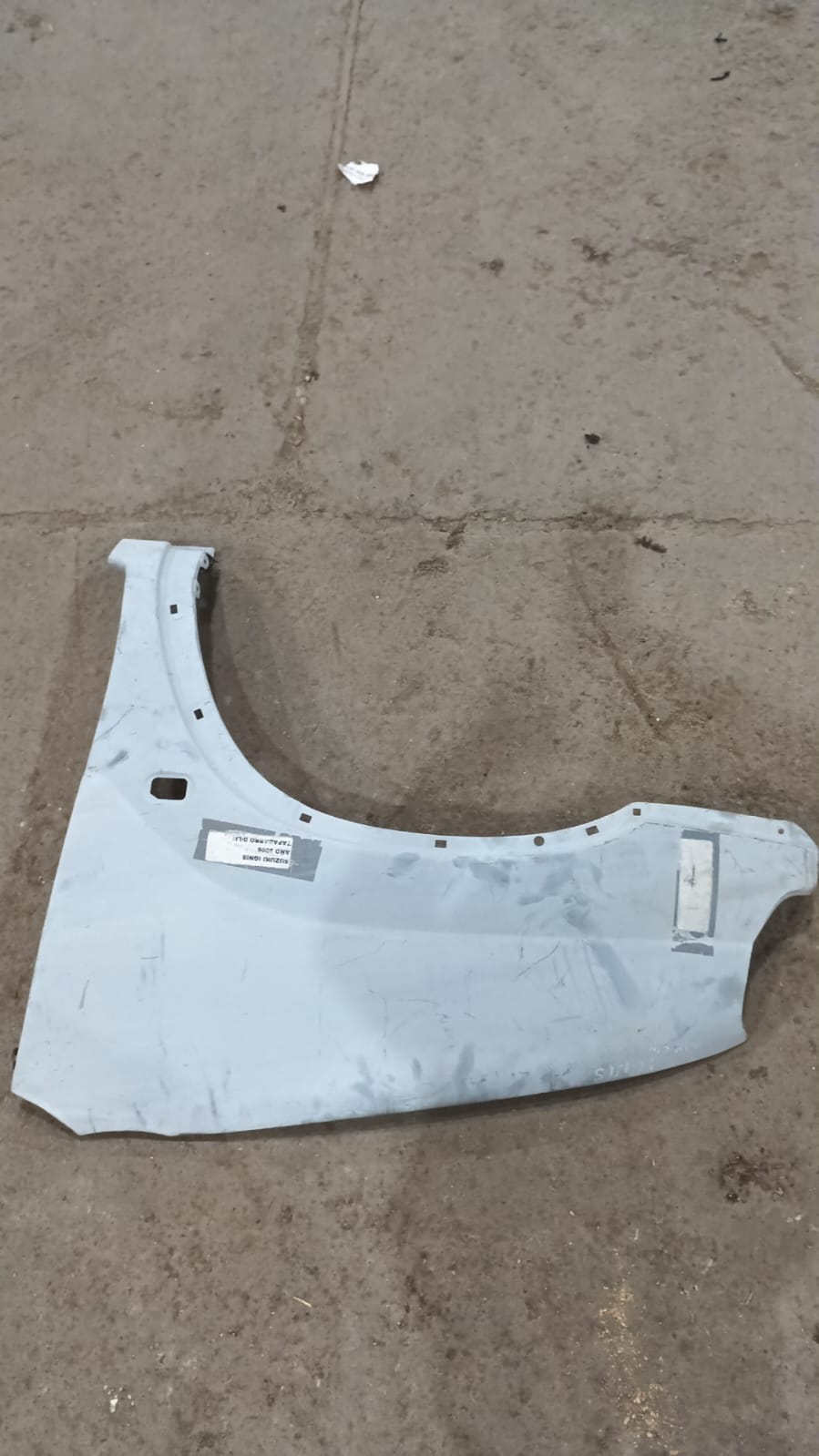 Tapabarro izquierdo suzuki ignis 2006 2007 2008 2009
